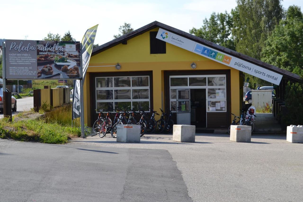 Kvitko Appartement Frymburk Buitenkant foto