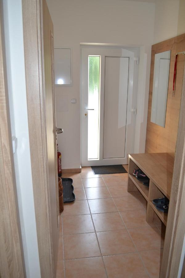 Kvitko Appartement Frymburk Buitenkant foto